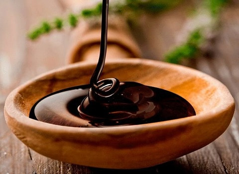 قیمت عسل سیاه خراسان با کیفیت ارزان + خرید عمده
